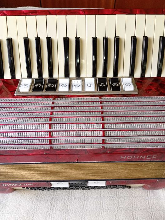 Akordeon Hohner Tango IIM. 96basy