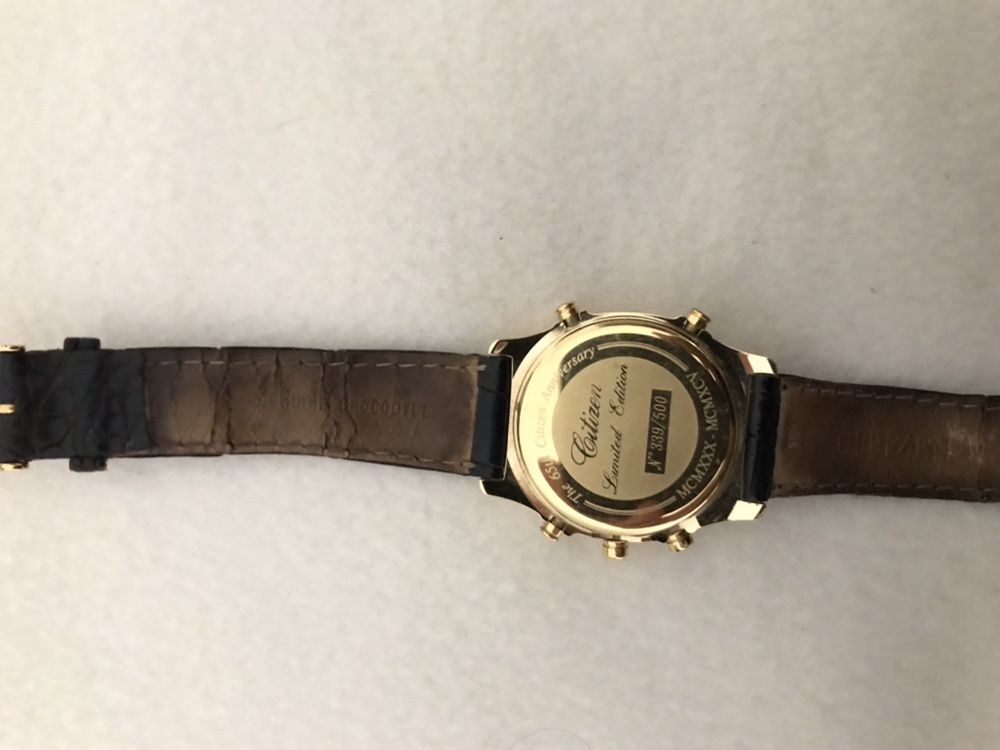 Relógio para venda (usado, em excelente estado de conservação)