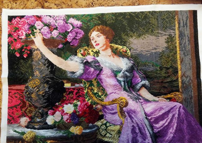 Obraz haft krzyżykowy "Dama w liliowej sukni", rękodzieło