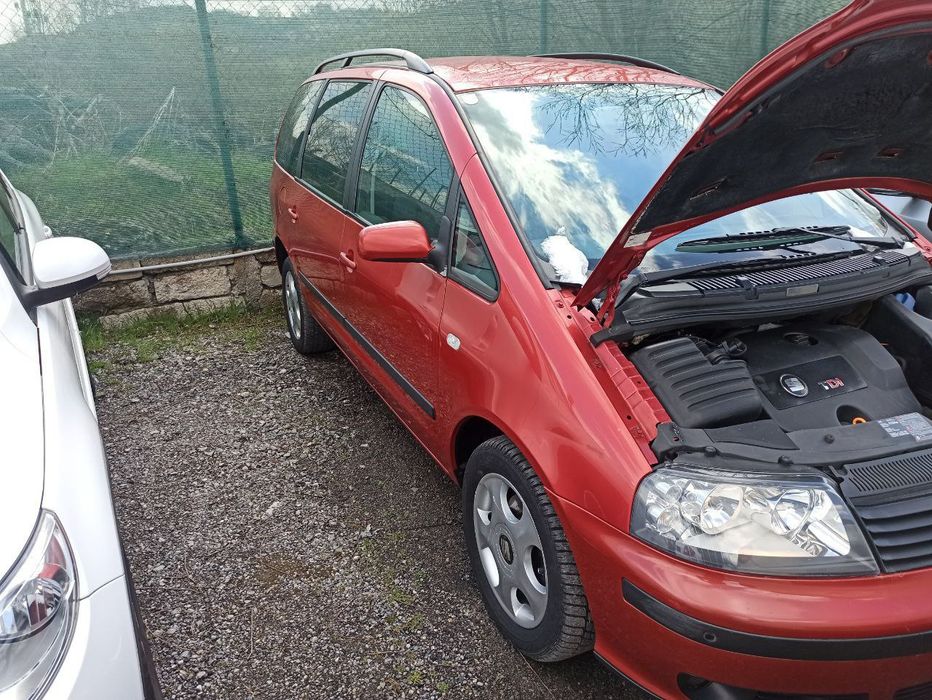 Seat Alhambra 1,9 tdi АКПП