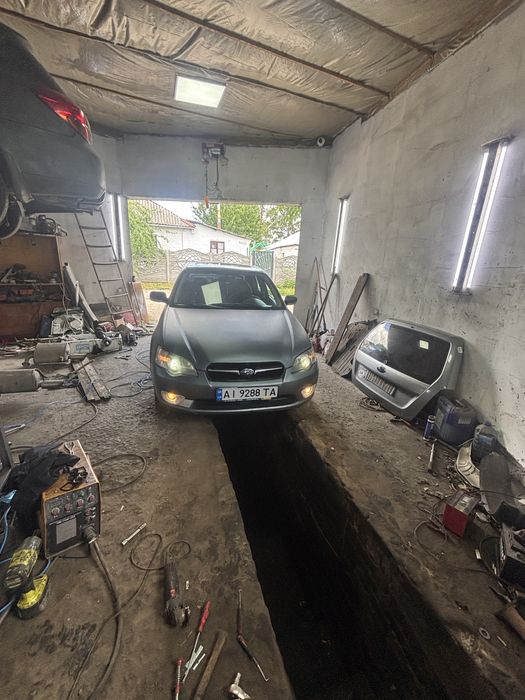 Subaru Legacy 2006 бензин