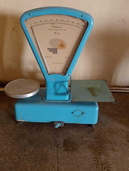 Starodawne wagi z PRLu  LFW