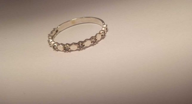 Ніжне срібне кільце, срібло 925/ серебряное кольцо