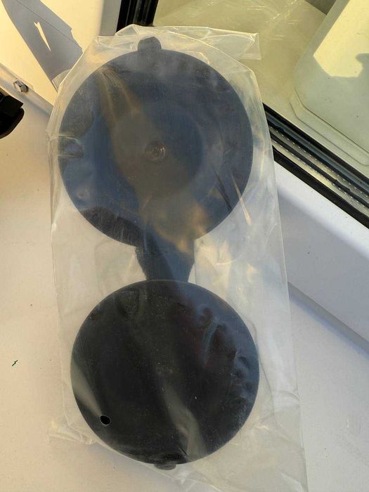 Міцне подвійне присоске-кріплення для планшета iPad