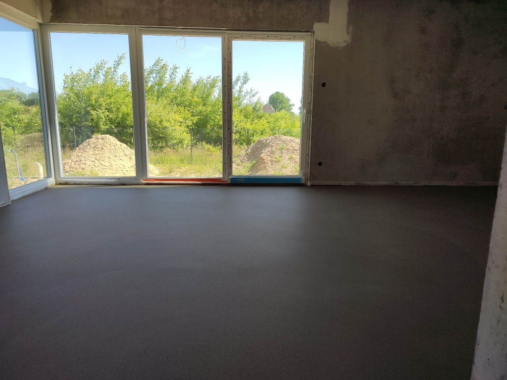 Wylewki betonowe, Posadzki maszynowe z mixokreta, Styrobeton, Tynki