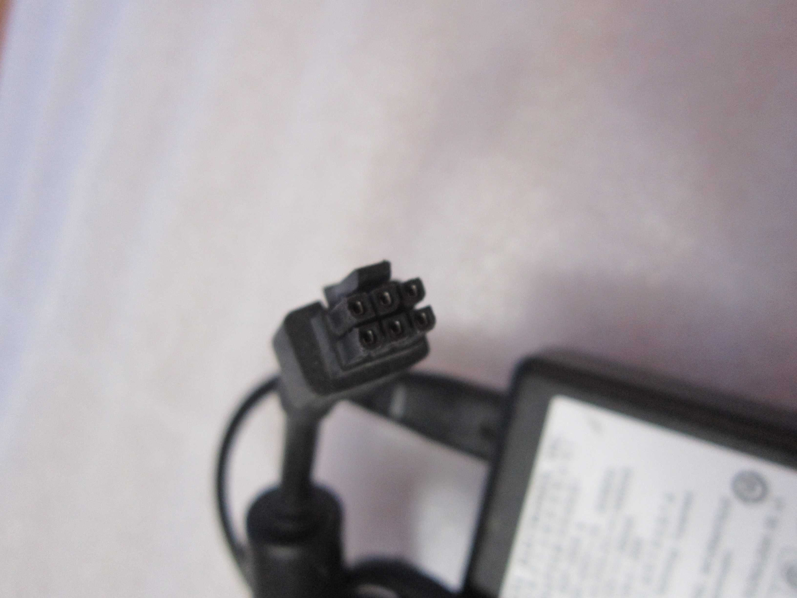 Zasilacz Delta ADP-29EB A 12V 560mA 5.2V 4400mA Molex