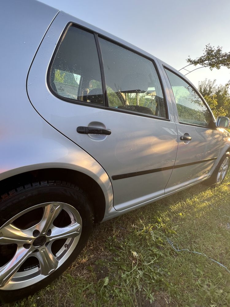 Volkswagen Golf IV
