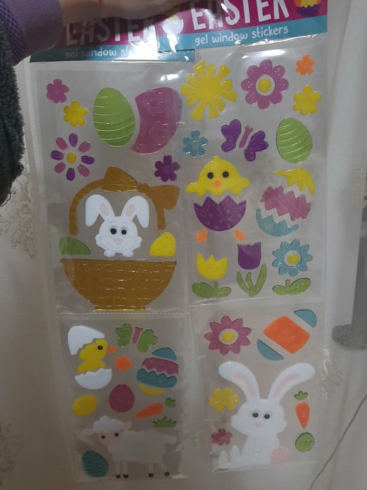 Наліпки, ліпучки