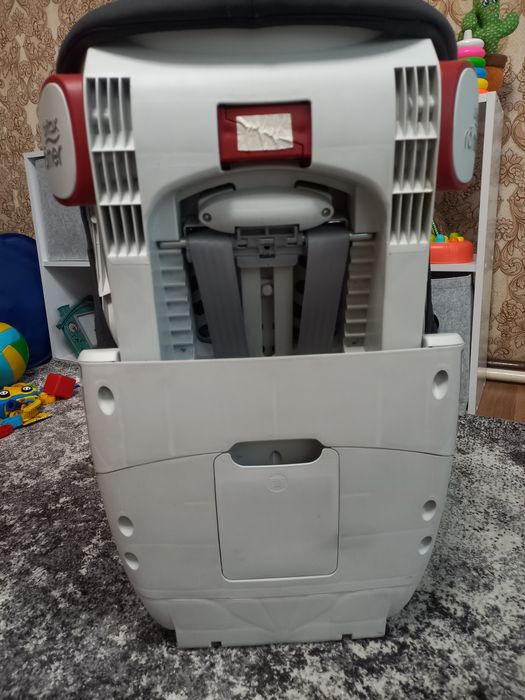 Дитяче автокрісло Britax Römer King