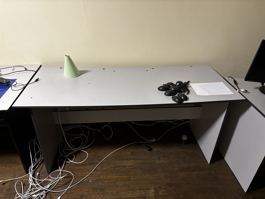 Столы 2х1 метра офисные