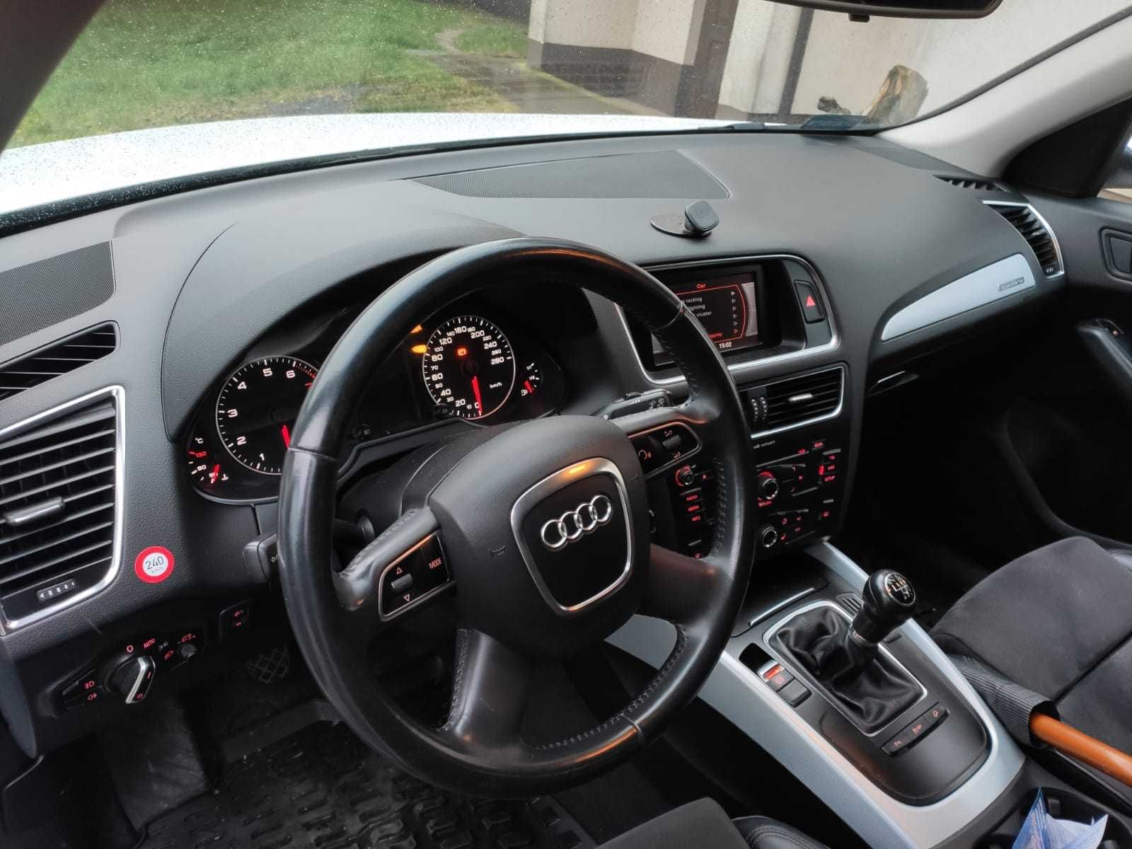 Audi Q5 2011 bezwypadkowy