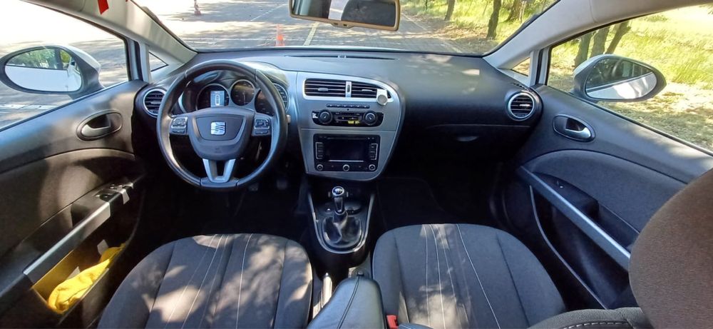 Seat Leon 1.2 TSI stan BDB !