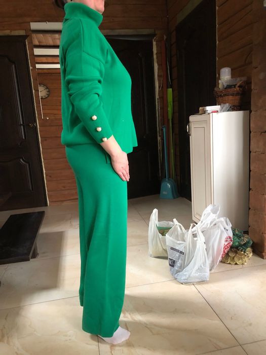 Костюм брючний трикотажний  розмір М