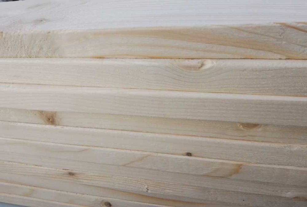 Drewniana deska ścienna, heblowana, naturalna, dekoracyjna