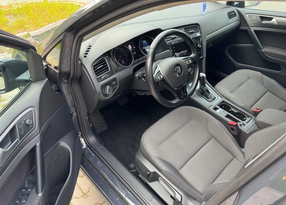 2020 Volkswagen Golf e-Golf