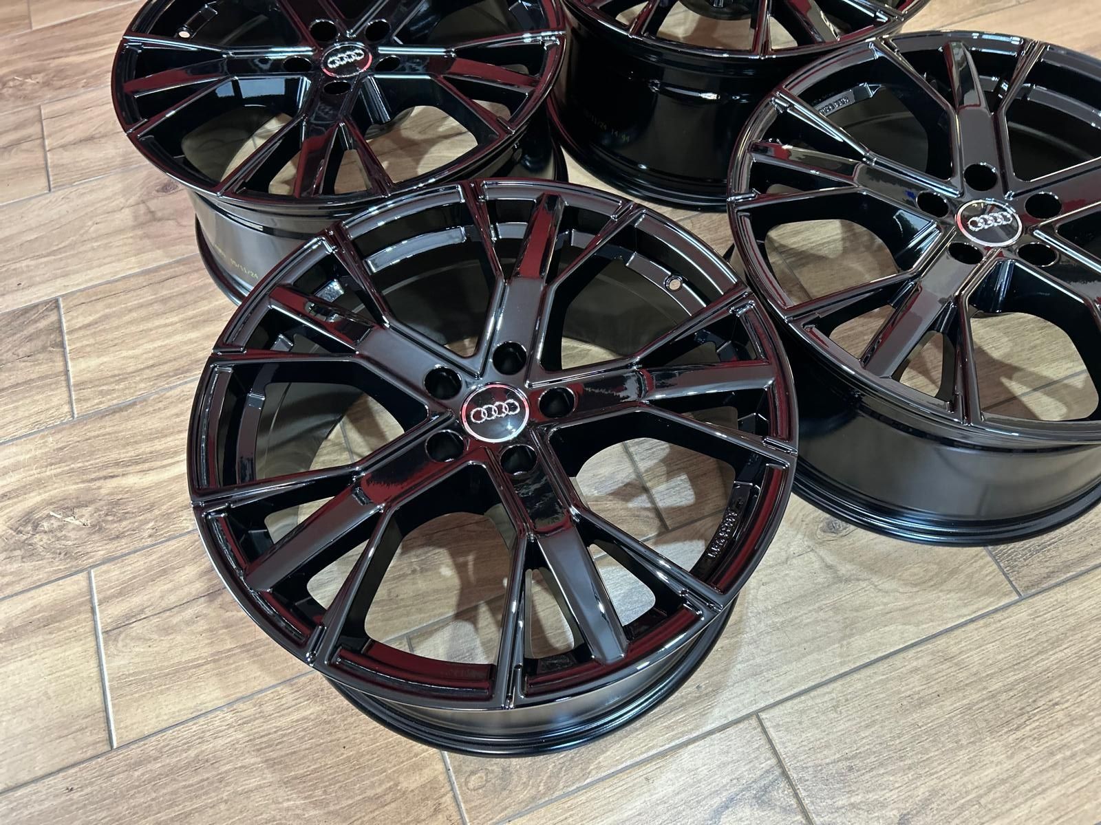 Alufelgi 19" 5x112 8.5J ET35 Audi Q5 Q3 A6 C8 C7 A4 B9 B8 A5 RS !