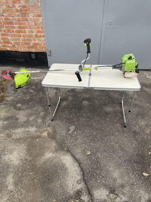 Продам мотокосу Grunhelm