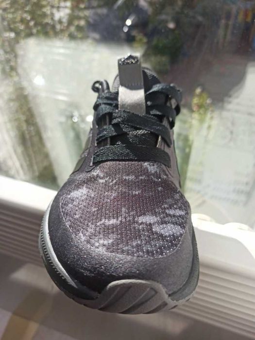 Кросівки жіночі Adidas