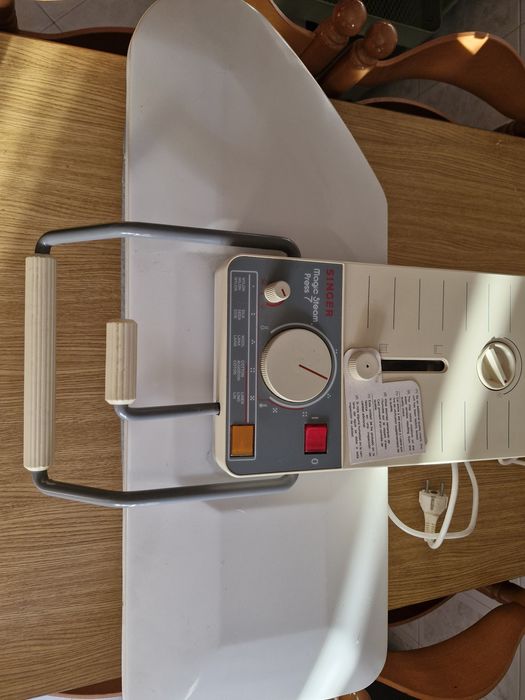 Máquina passar a ferro Singer magic