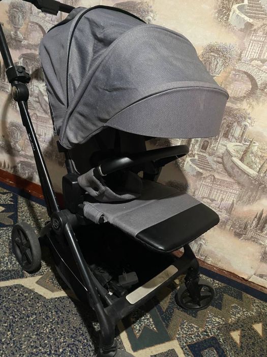 Прогулянкова коляска з реверсивним блоком El Camino Spin 360