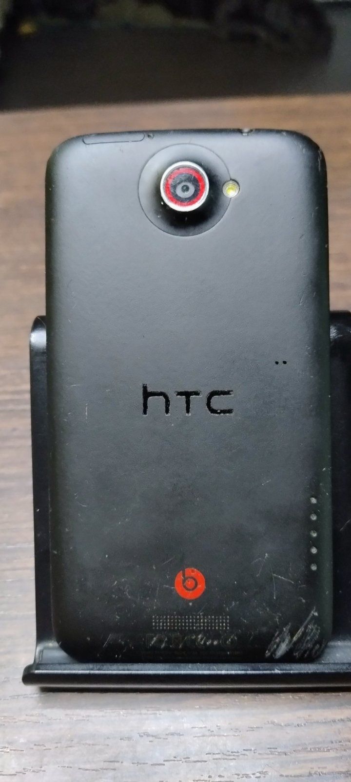 Смартфон HTC One X под восстановление или на запчасти