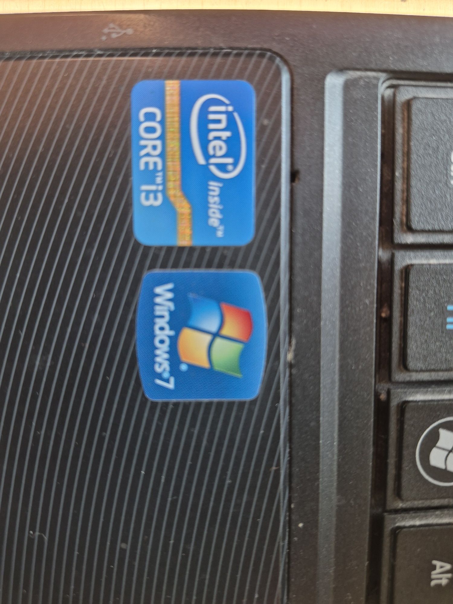 Laptop Acer TravelMate 5760 i3