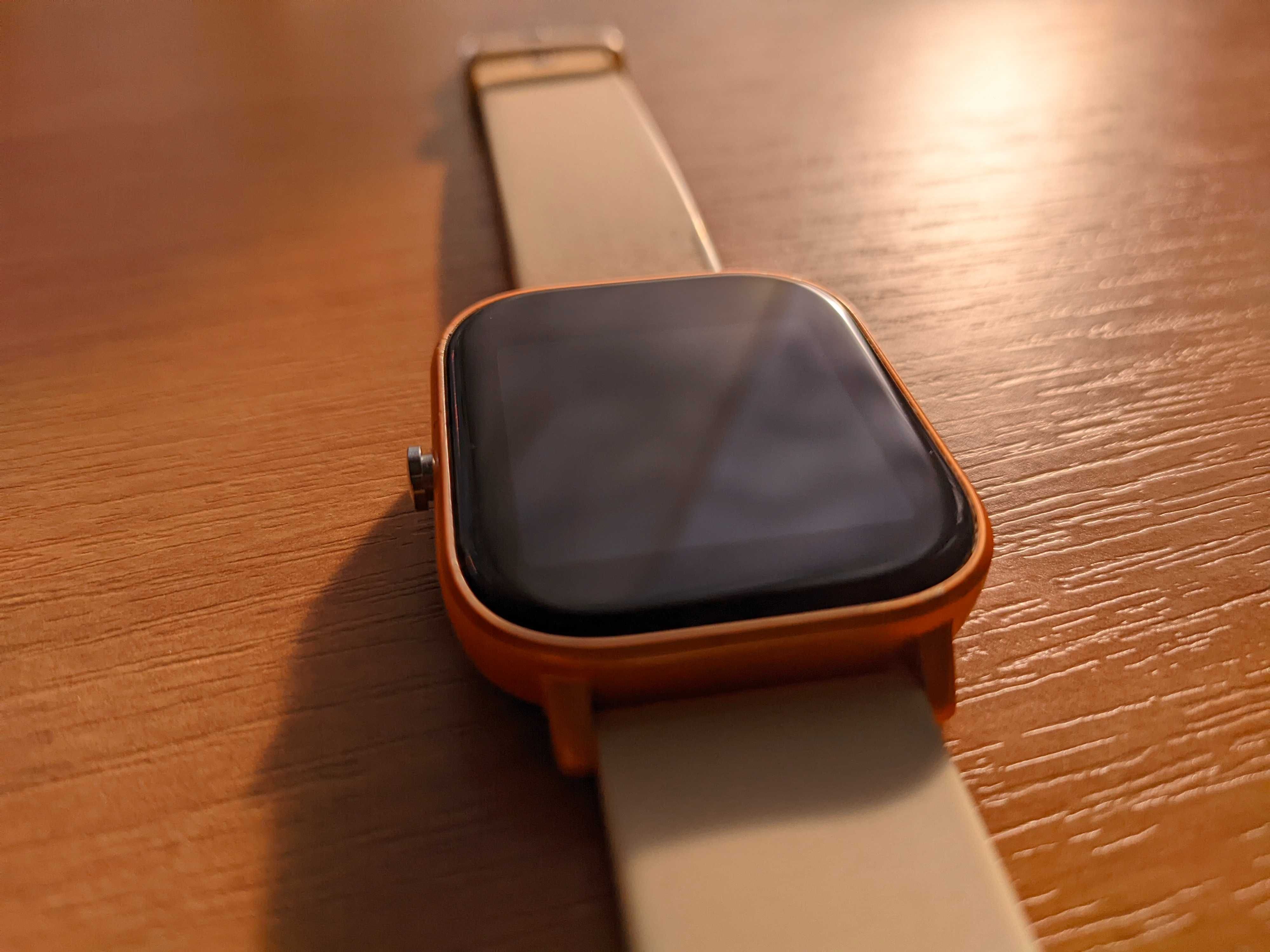 Продам смарт-годинник Globex Smart watch Me Gold бу