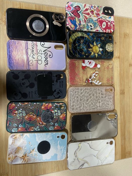 Capas iphone XR usadas