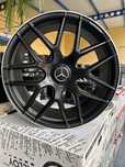 Nowe felgi aluminiowe Mercedes GLE i GLS 22 cali