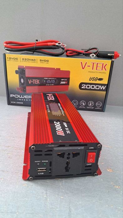 Преобразователь Инвертор 2000W ватт с дисплеем 12V Перетворювач