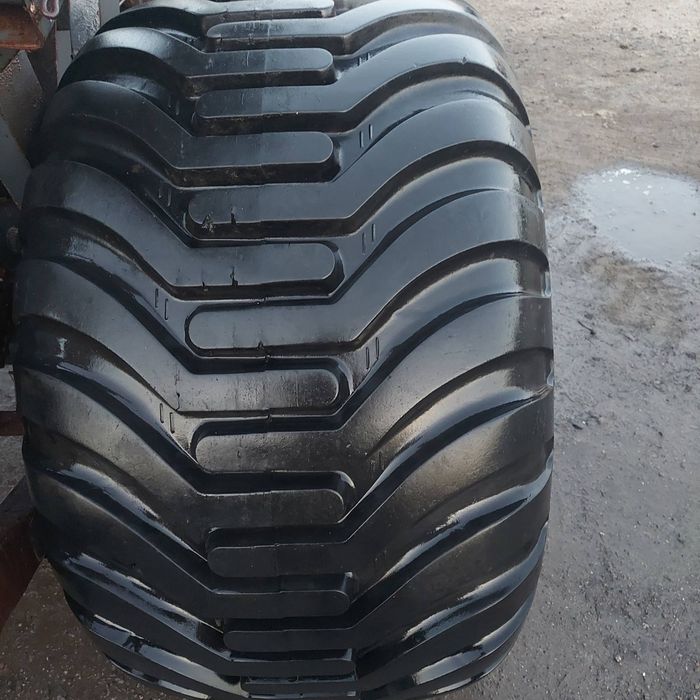 Резина MITAS  Traction TR 08 600/50 -22.5с дисками на загрузчик