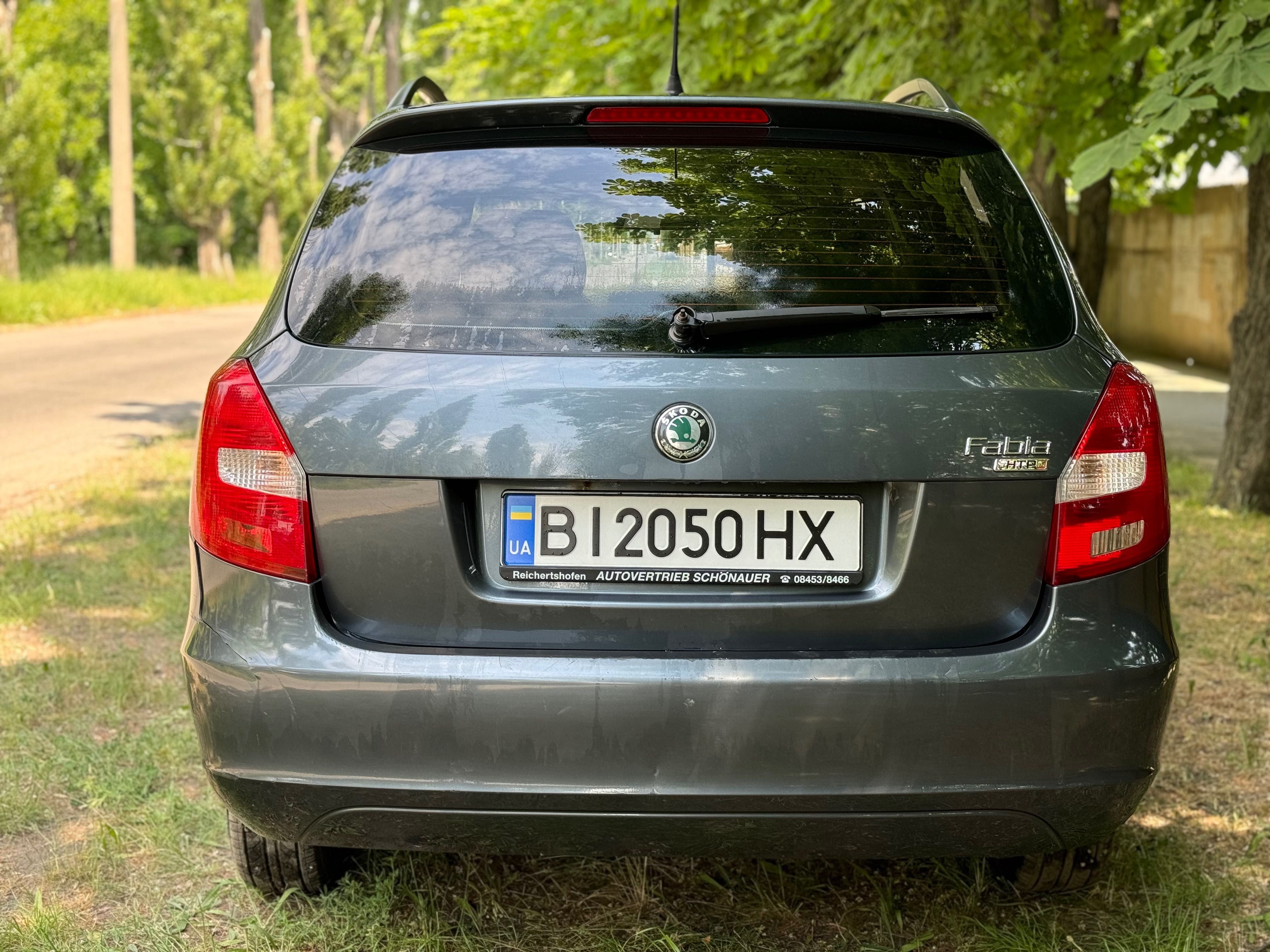 Skoda 2011 року в гарному стані