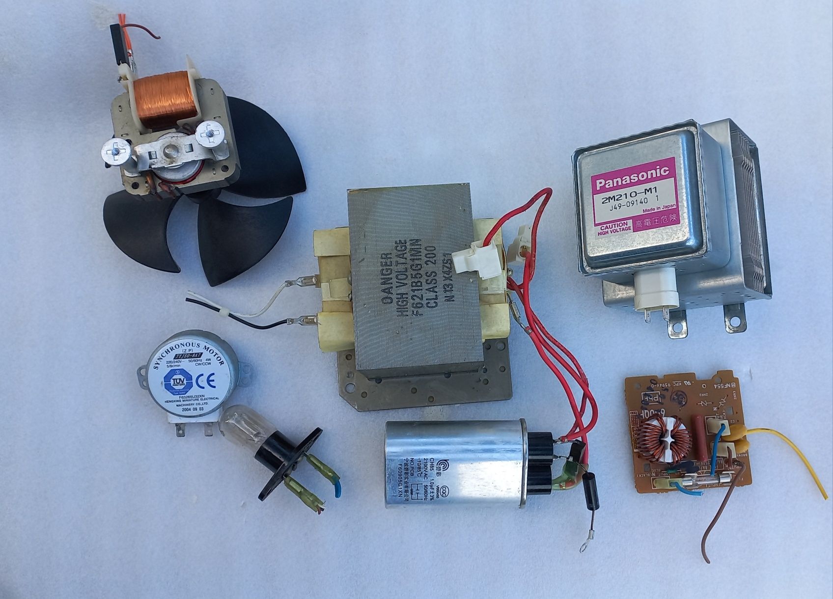 Części do mikrofalówki komplet magnetron, moduł, transformator...