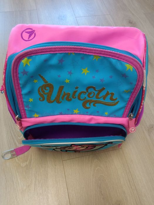 Рюкзак школьный для младших классов