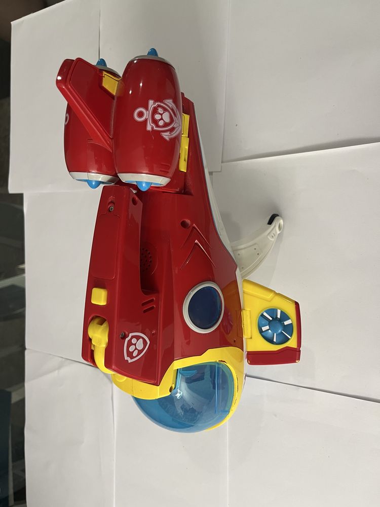 Helicóptero / submarino Patrulha Pata