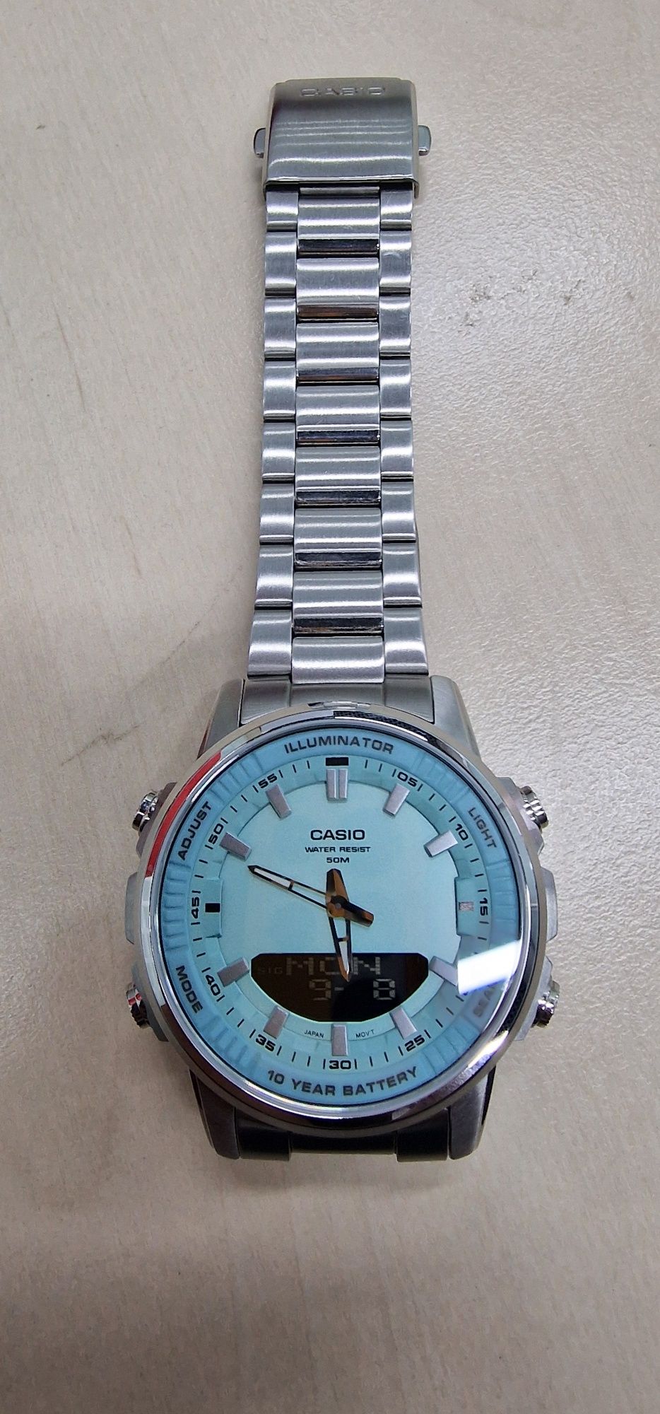 Продам часы CASIO AMW-8800-2A2