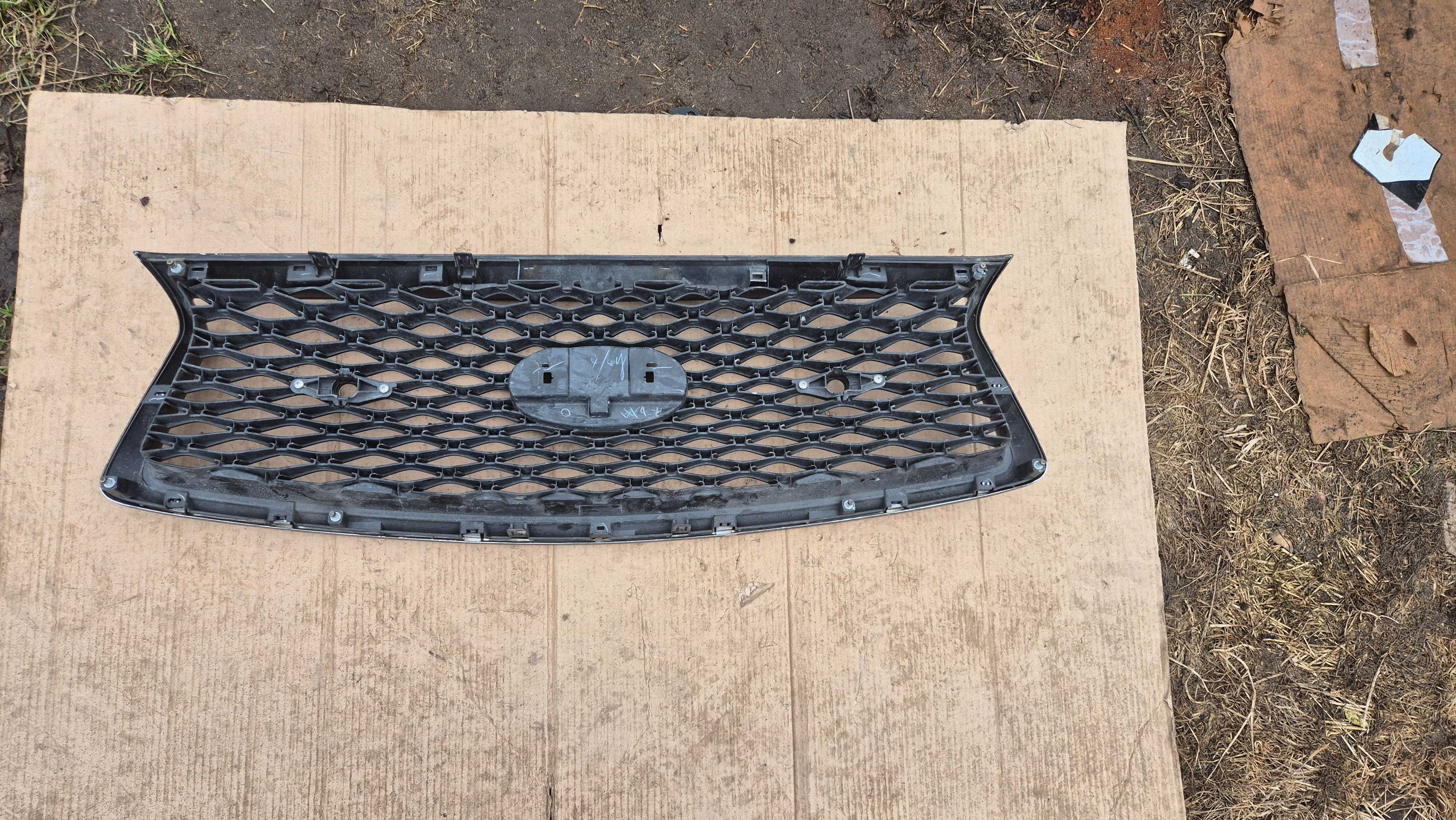 Grill atrapa CHROM INFINITI Q50 Q 50