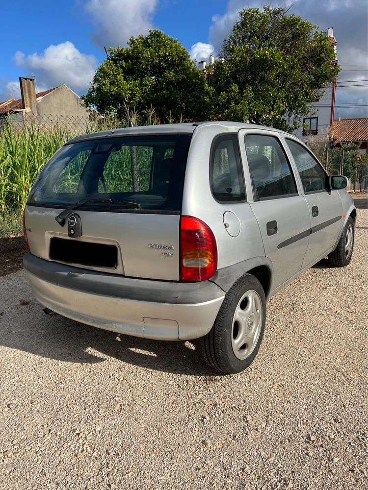 Opel corsa B 1.2