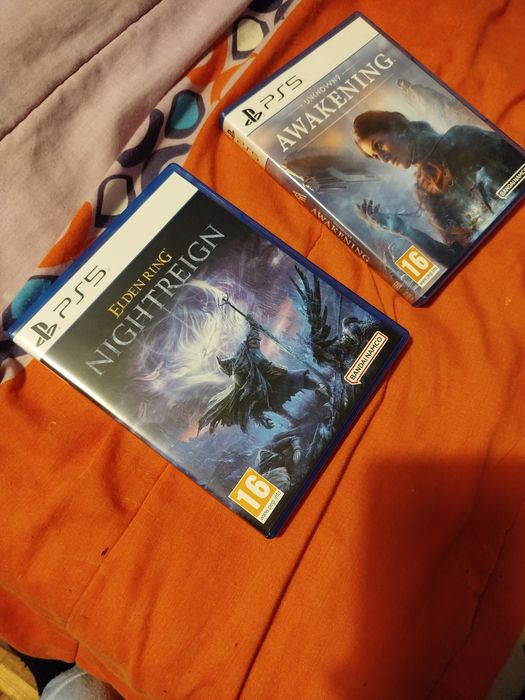 Vendo 2 jogos PS5