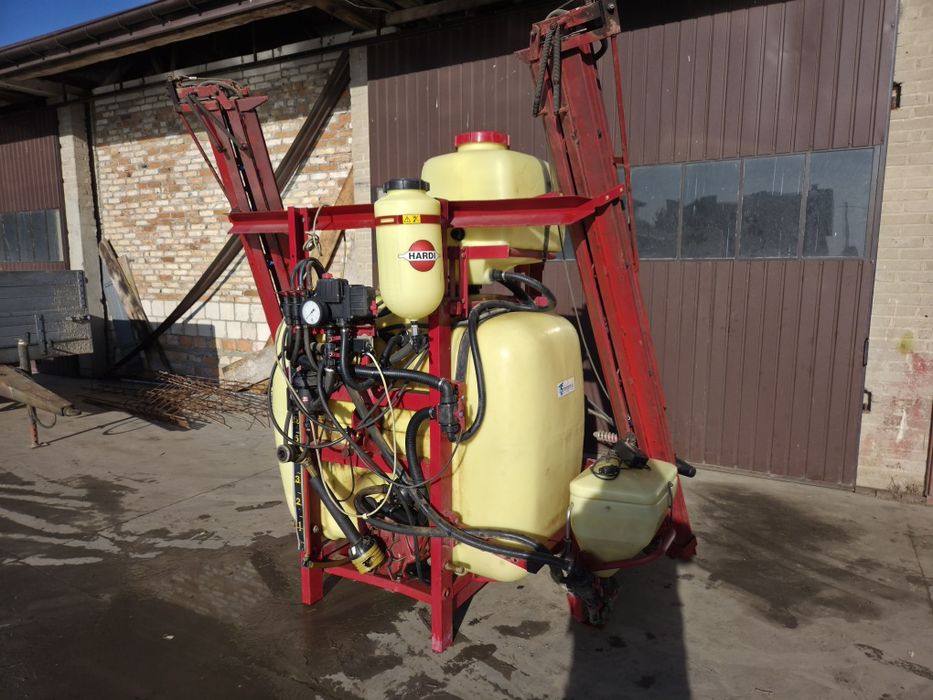 Opryskiwacz Hardi, Bargam