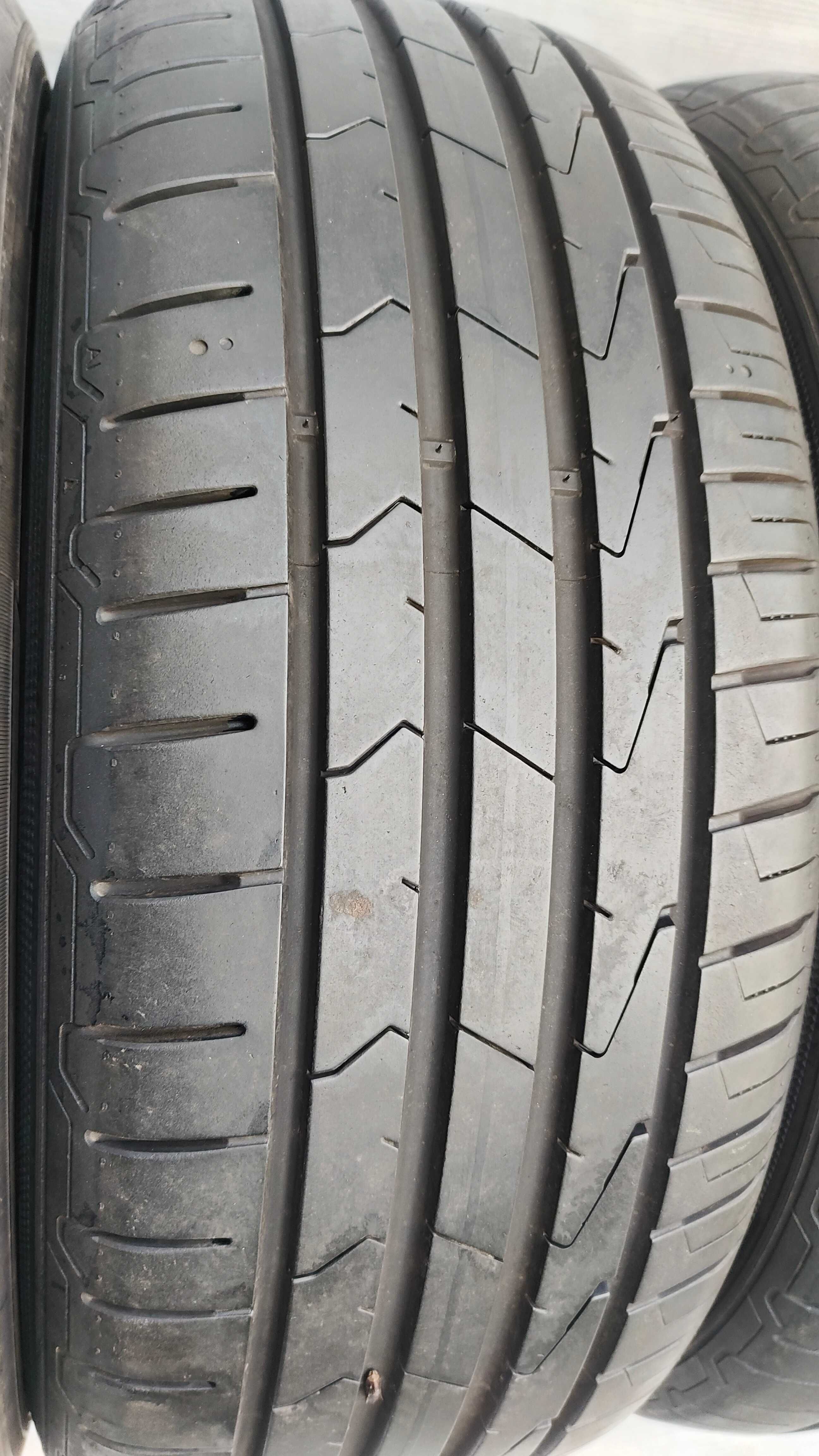 Opony Letnie 215/55/17 Hankook 4szt MB