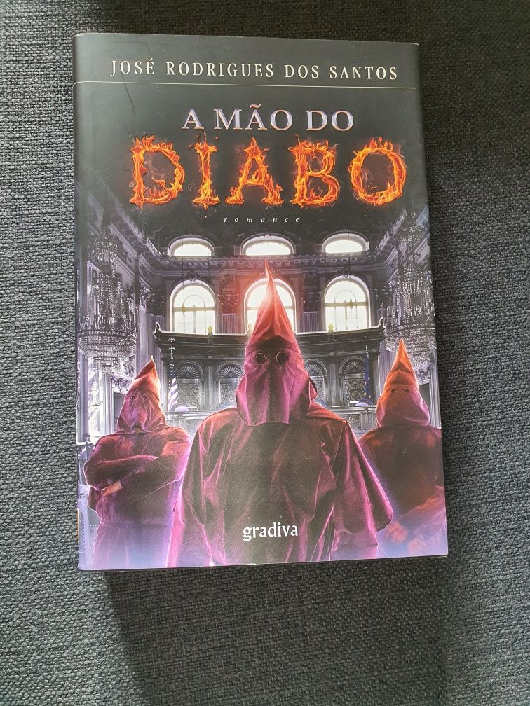 Livro A Mão do Diabo