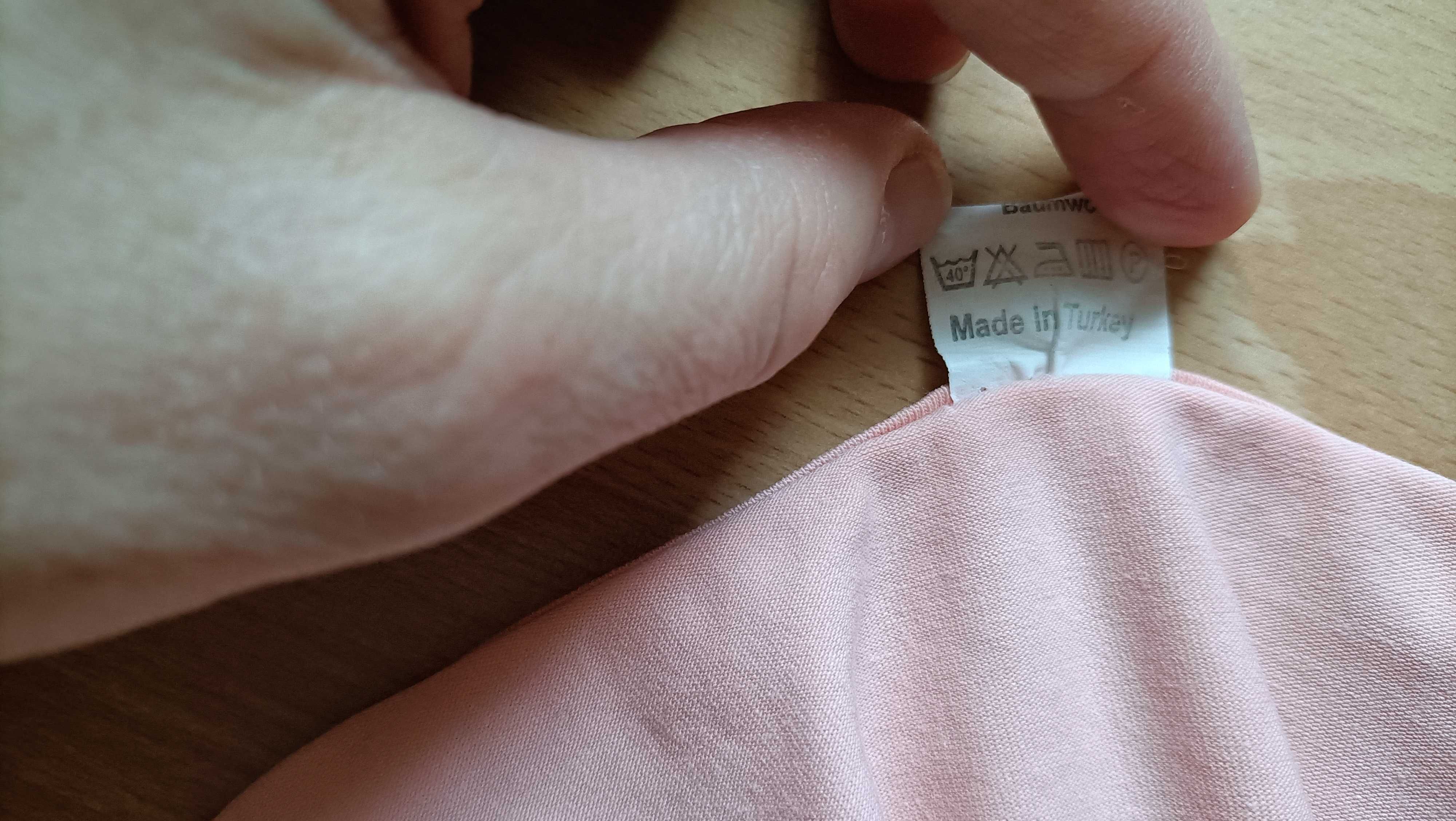 Różowa bluzka dziewczęca z napisem love r. 128 długi rękaw