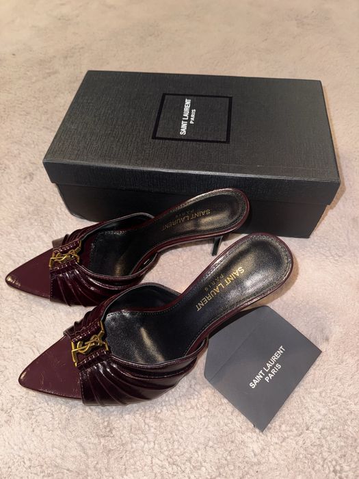 Sandalias YSL 40 Novas