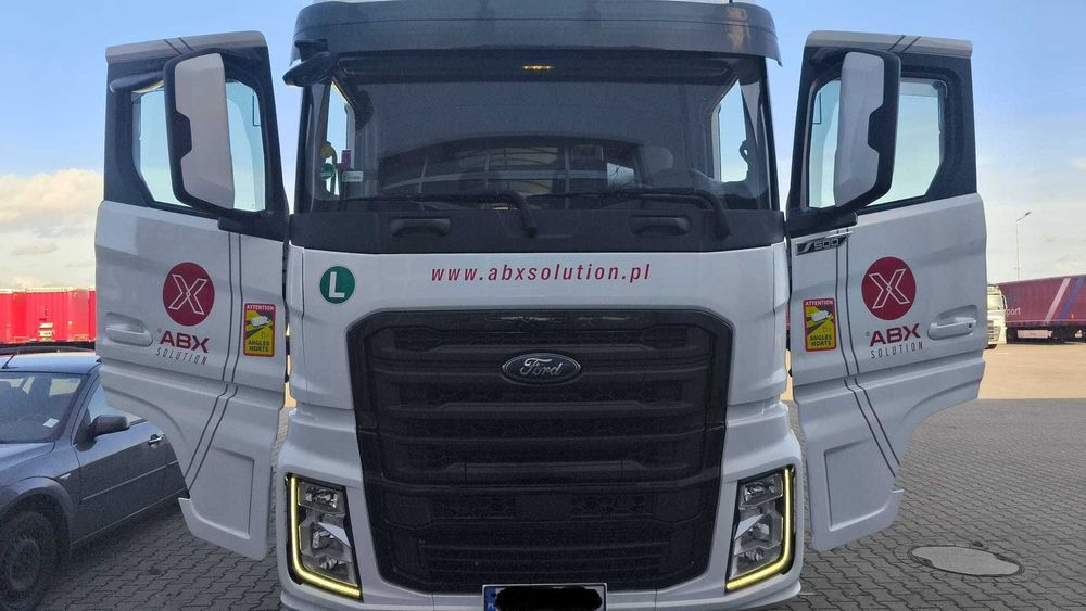 Ford F-MAX 2021 • 500 KM • 442 161 km