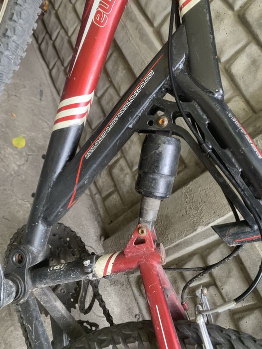 Велосипед гіірський 2-х підвіс 26”