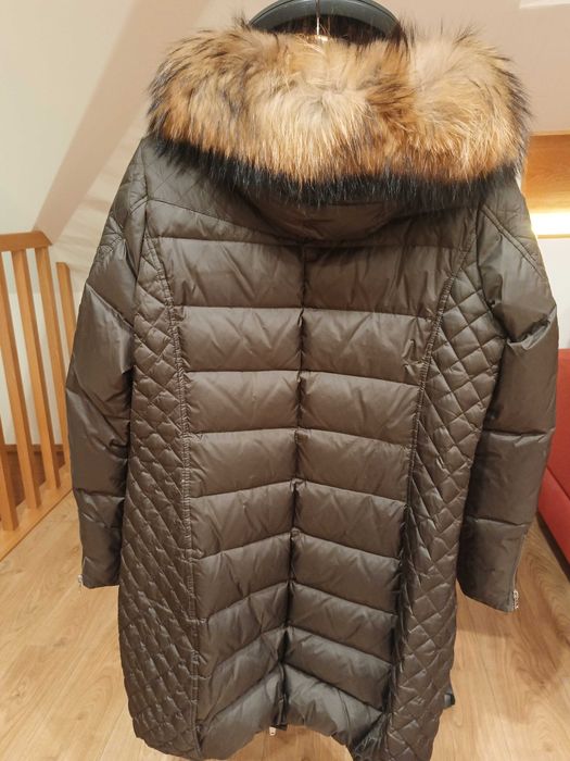 Kurtka warta uwagi.