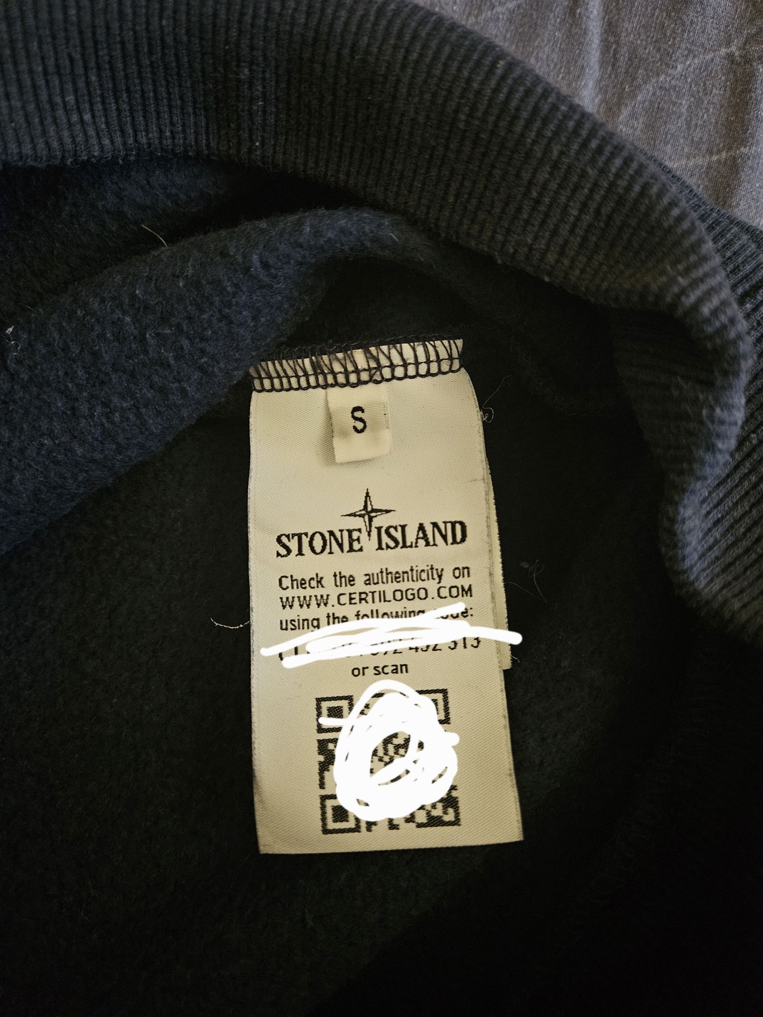 Продам свитшот stone island