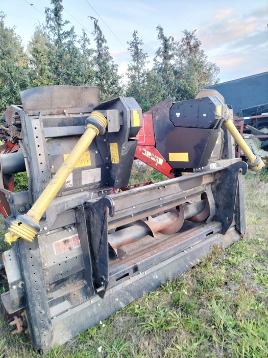 Przystawka do kukurydzy MF John Deere New Holland Laverda Fendt Claas