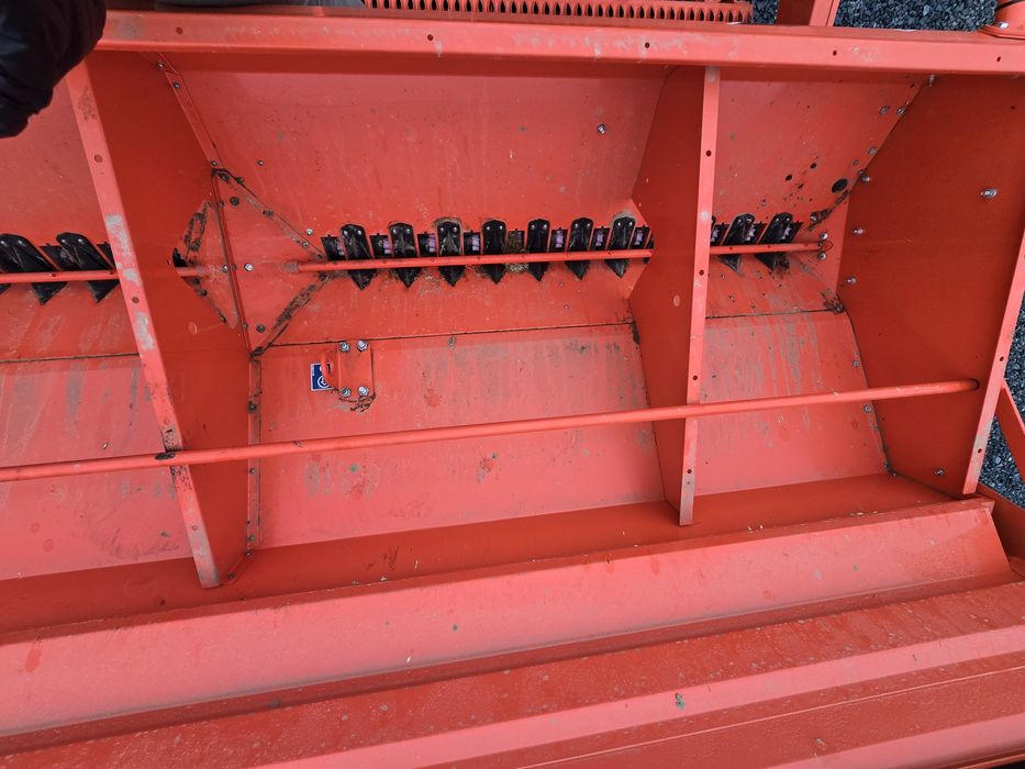 Agregat uprawowo-siewny KUHN Combiliner  Integra 3003 -talerzowy